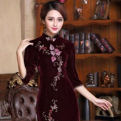 Floral Embroidery Long Sleeve Knee Length Velvet Cheongsam Chinese Dress